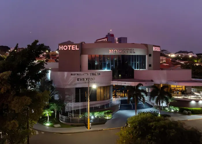 Nohotel Premium AmericanaHotel Em